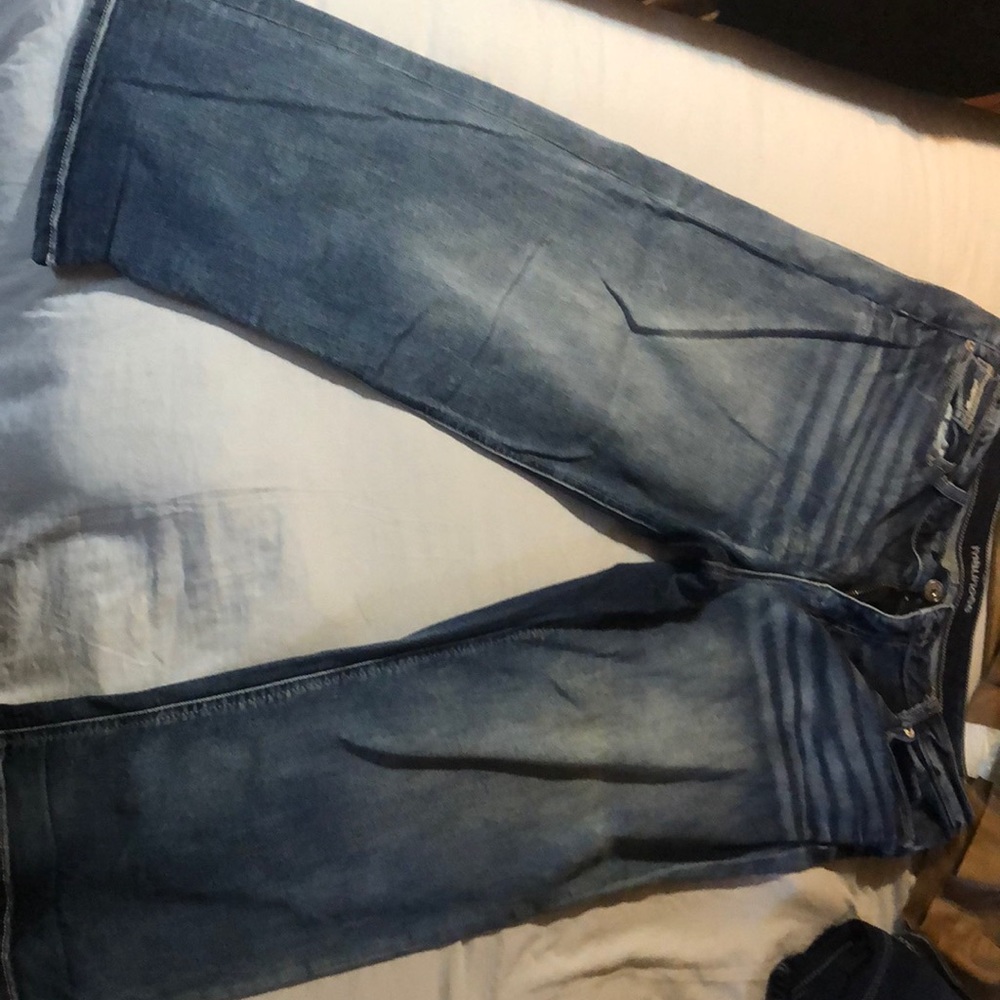 Maurice’s size 15/16 capris